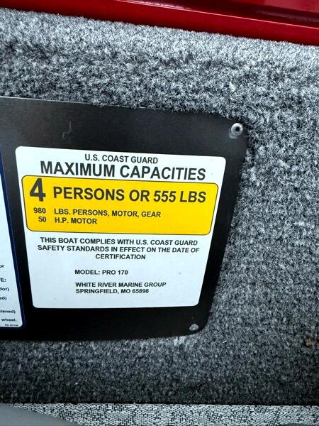 Bass Tracker Pro 170  2023