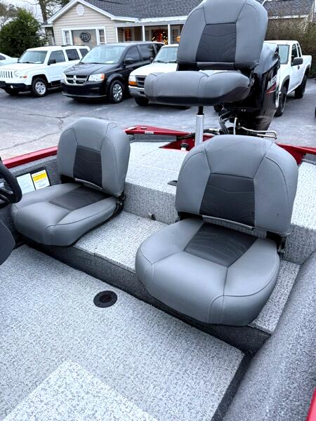 Bass Tracker Pro 170  2023