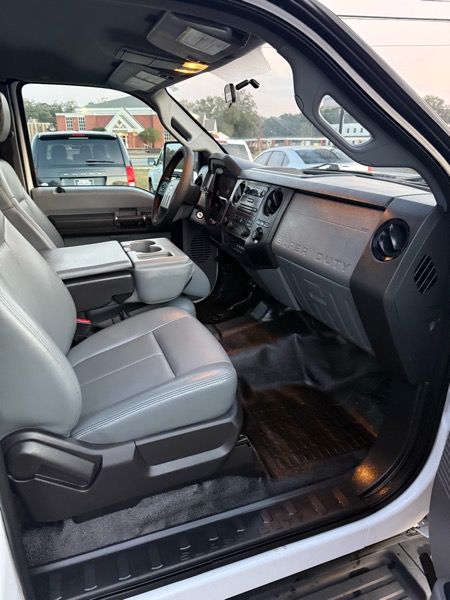 Ford F-250 SD XL SuperCab 4WD 2015