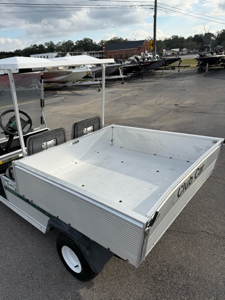 Club Car Golf Cart  2004