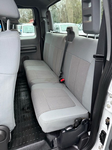 Ford F-250 SD XL SuperCab 4WD 2013