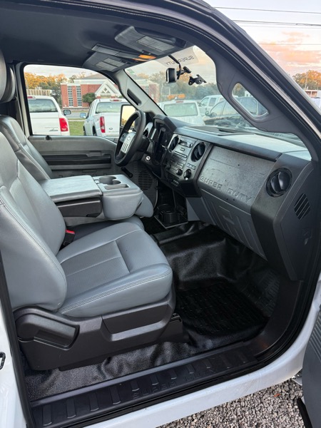 Ford F-250 SD XL SuperCab 2WD 2014