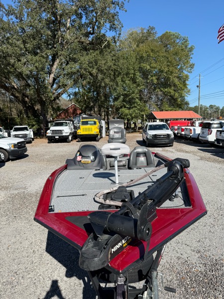 Bass Tracker Bass Boat  2021