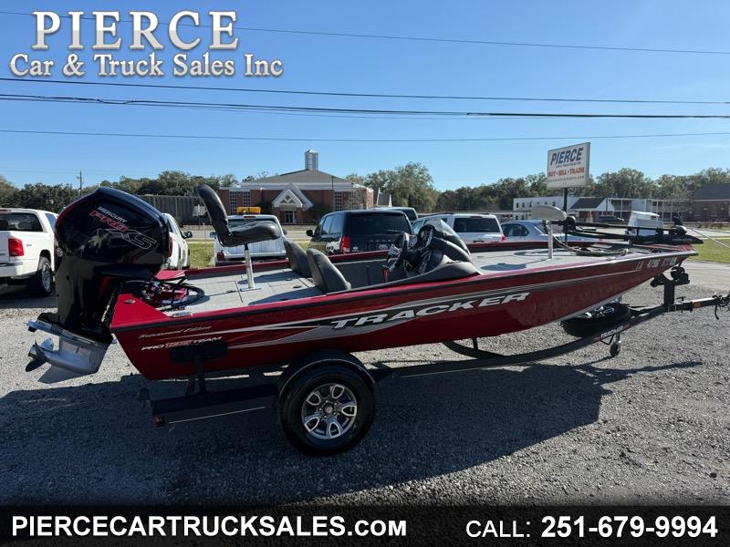 Bass Tracker Bass Boat  2021