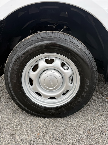 Ford F-150 XL SuperCab 2WD 2018