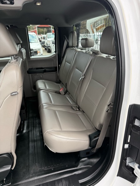 Ford F-150 XL SuperCab 2WD 2018