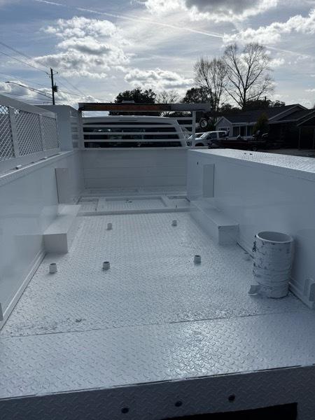 Ford F-550 Crew Cab DRW 2WD 2014