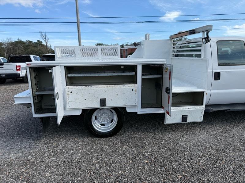 Ford F-550 Crew Cab DRW 2WD 2014