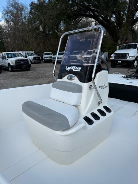 Mako  Pro 17 Skiff CC  2019