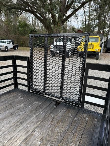 Diamond C Trailer  2007