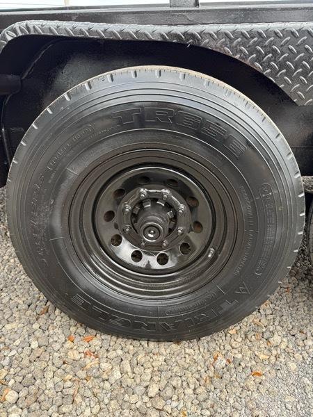 Diamond C Trailer  2007