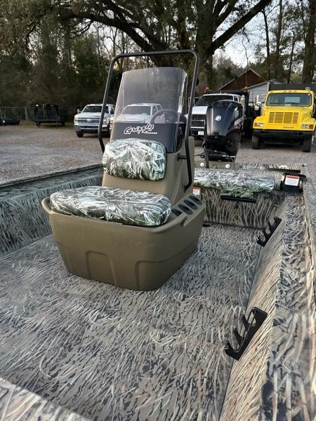 Tracker Grizzley  2025