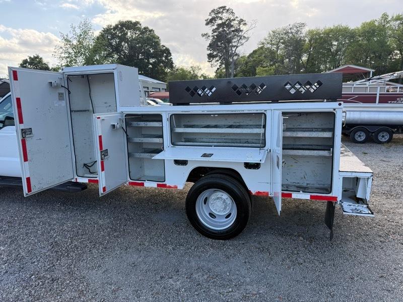 Ford F-550 SuperCab DRW 2WD 2012