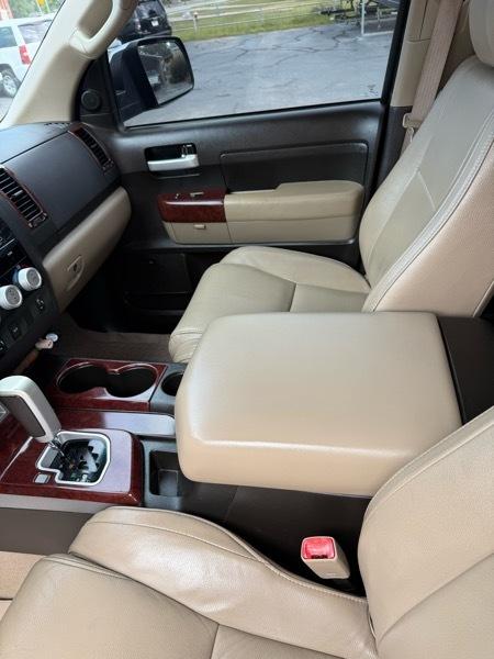 Toyota Tundra Limited CrewMax 4WD 2007