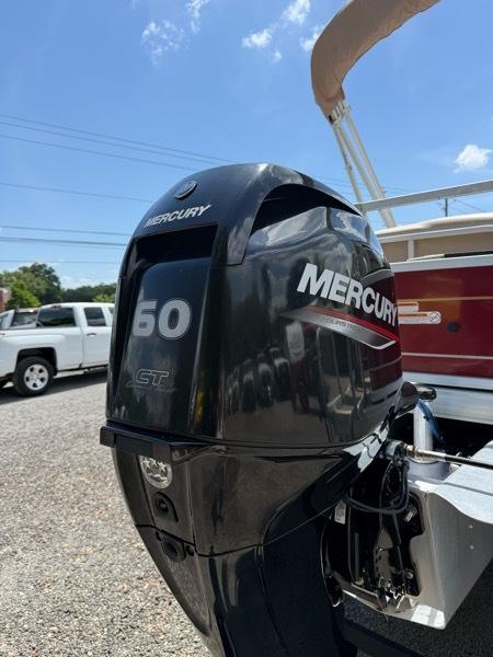 Sun Tracker Bass Buggy 18DLX  2021