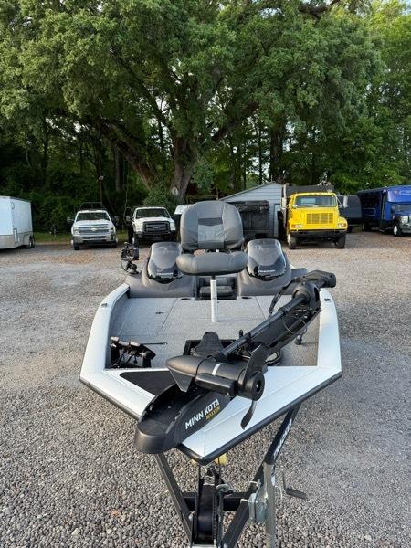 Tracker Bass Pro Team 175 TXW  2020