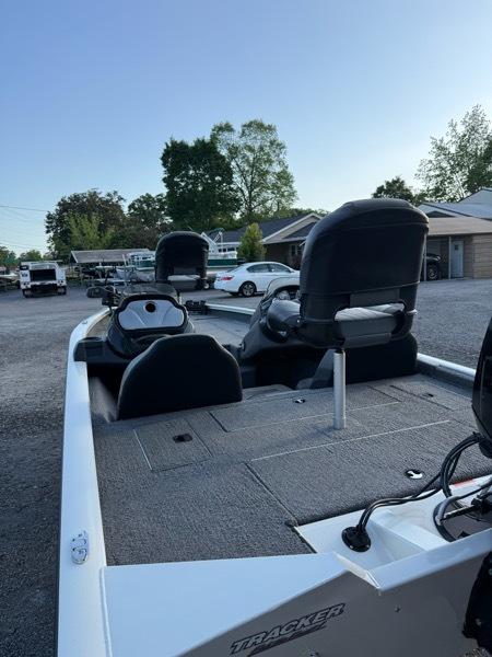 Tracker Bass Pro Team 175 TXW  2020