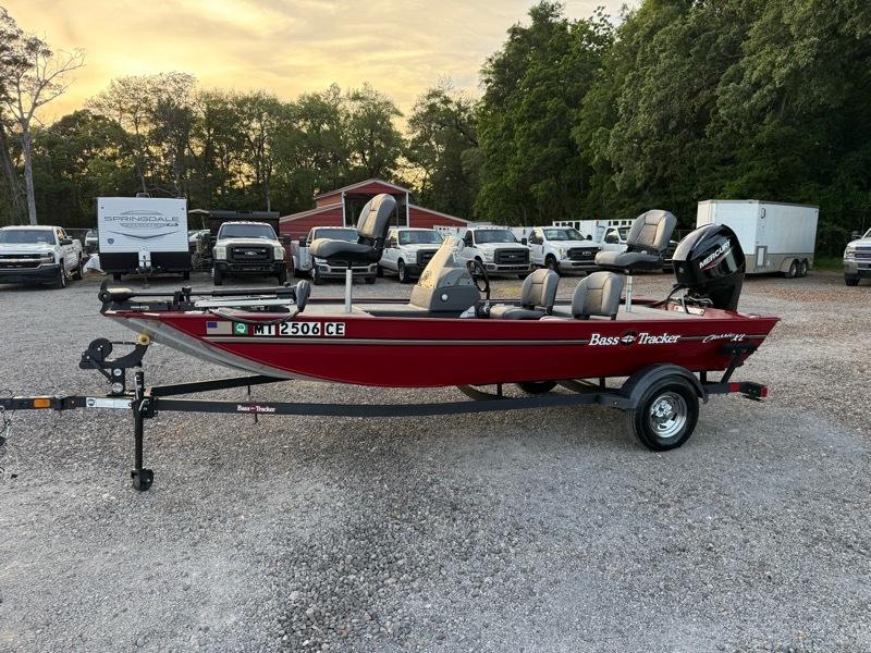 Tracker Bass Tracker Classic XL  2024