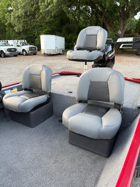 Tracker Bass Tracker Classic XL  2024