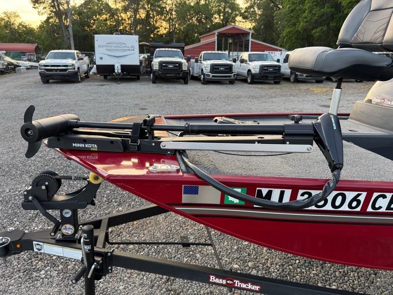 Tracker Bass Tracker Classic XL  2024