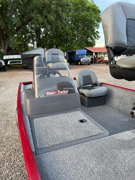 Tracker Bass Tracker Classic XL  2024