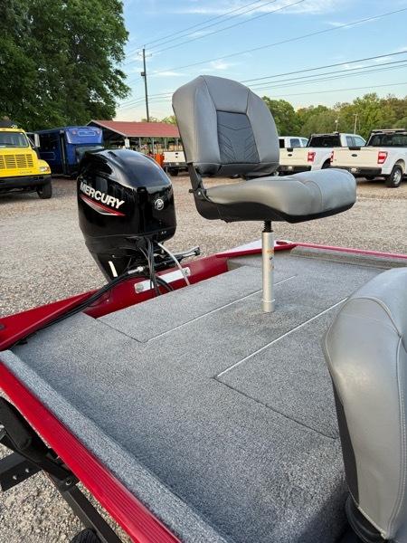 Tracker Bass Tracker Classic XL  2024