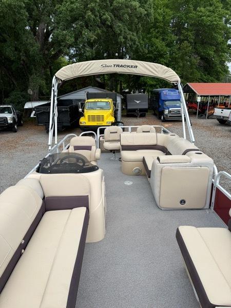 Sun Tracker Sportfish 22 DLX  2018