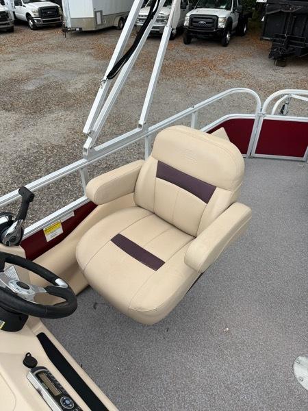 Sun Tracker Sportfish 22 DLX  2018