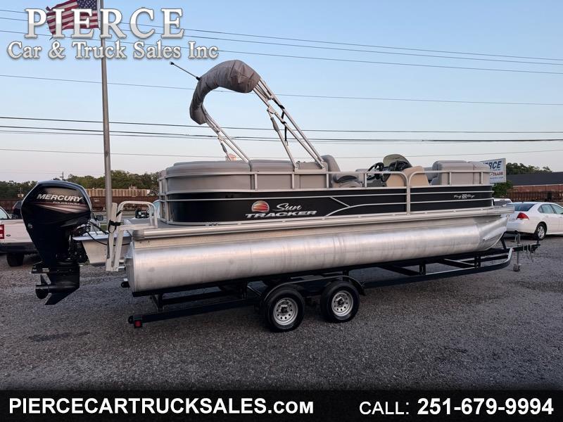 Sun Tracker Party Barge 22 DLX  2018