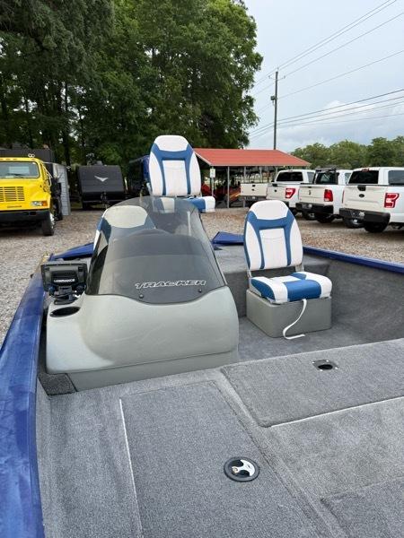 Bass Tracker Pro Team 175  2015