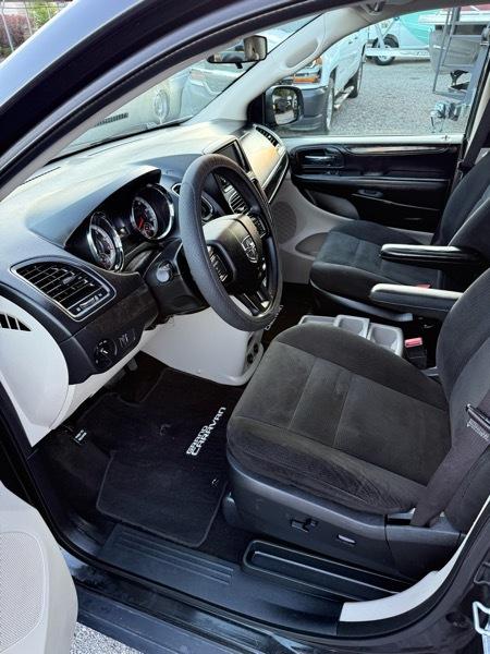 Dodge Grand Caravan SE 2016