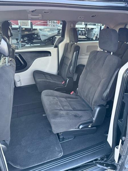 Dodge Grand Caravan SE 2016