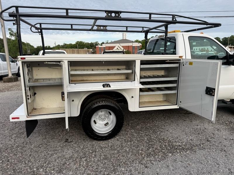 Ford F-350 SD XL Reg. Cab 4WD 2011