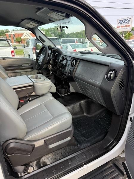Ford F-350 SD XL Reg. Cab 4WD 2011