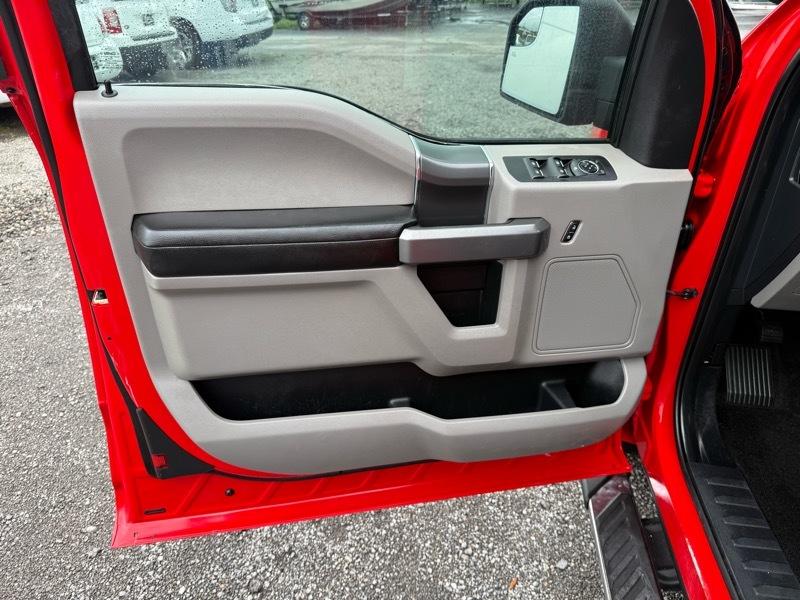 Ford F-150 XL SuperCab 4WD 2015