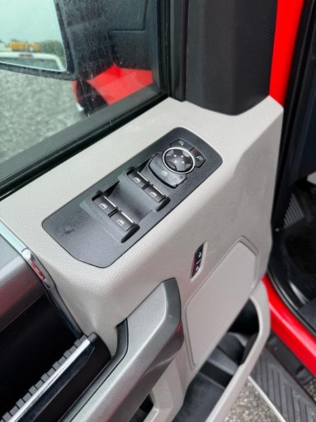 Ford F-150 XL SuperCab 4WD 2015