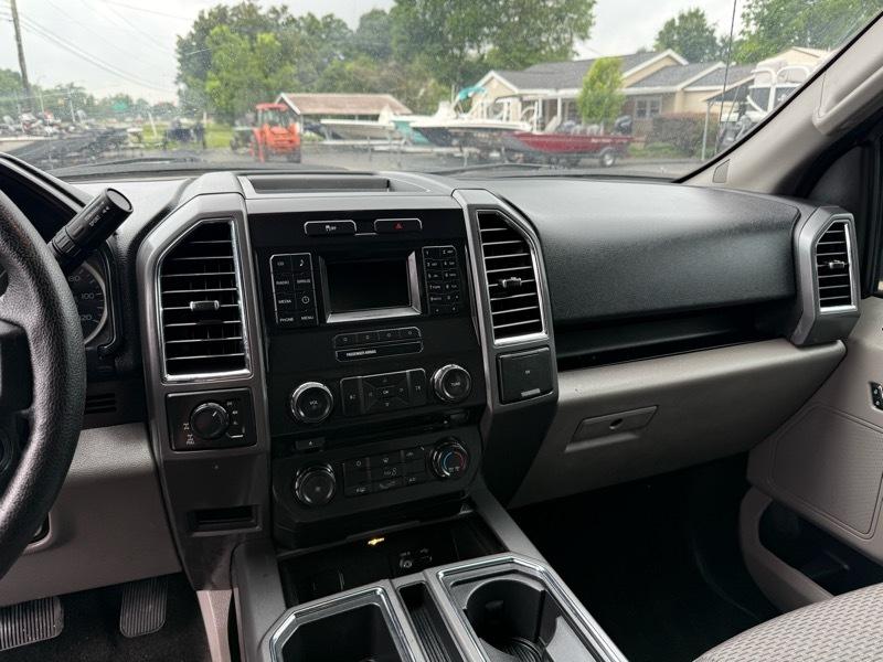 Ford F-150 XL SuperCab 4WD 2015