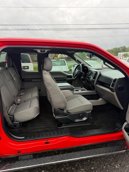 Ford F-150 XL SuperCab 4WD 2015