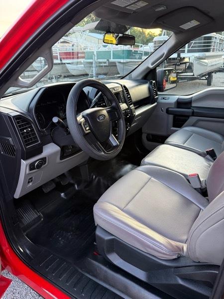 Ford F-150 XL Reg. Cab 2WD 2016