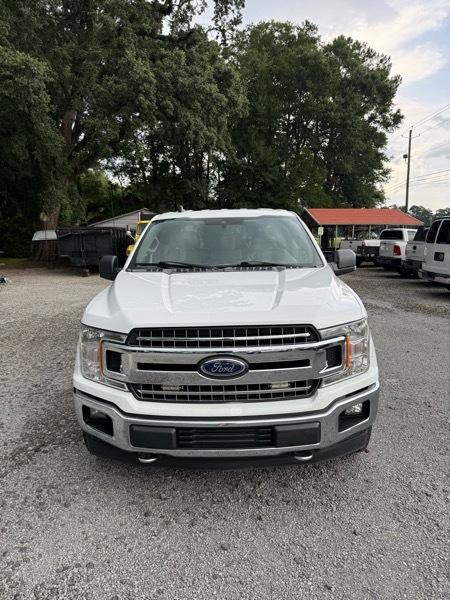 Ford F-150 XLT SuperCrew 4WD 2019