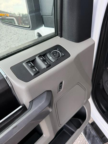 Ford F-150 XLT SuperCrew 4WD 2019