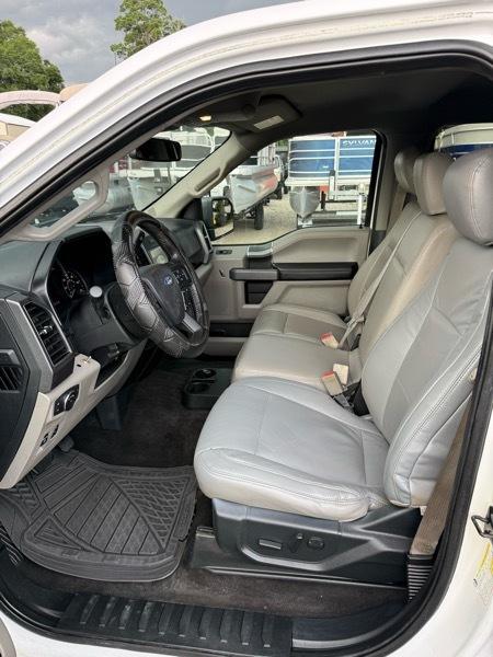 Ford F-150 XLT SuperCrew 4WD 2019