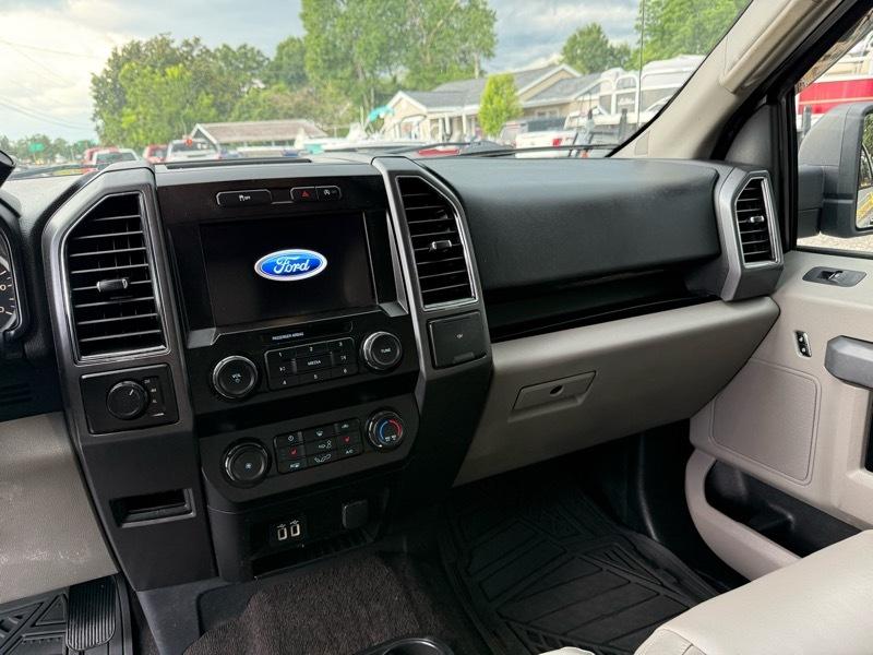 Ford F-150 XLT SuperCrew 4WD 2019