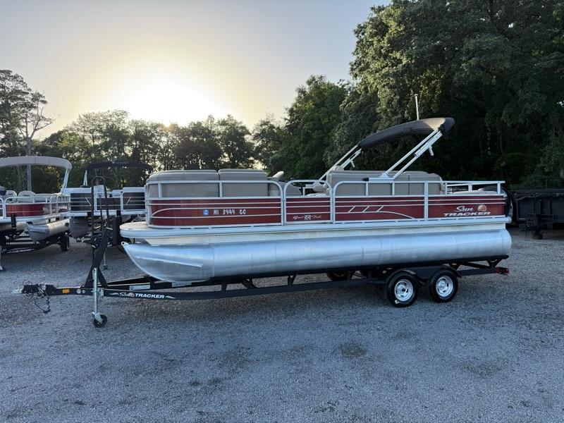 Sun Tracker Sportfish 22 DLX  2022