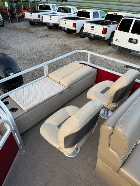 Sun Tracker Sportfish 22 DLX  2022