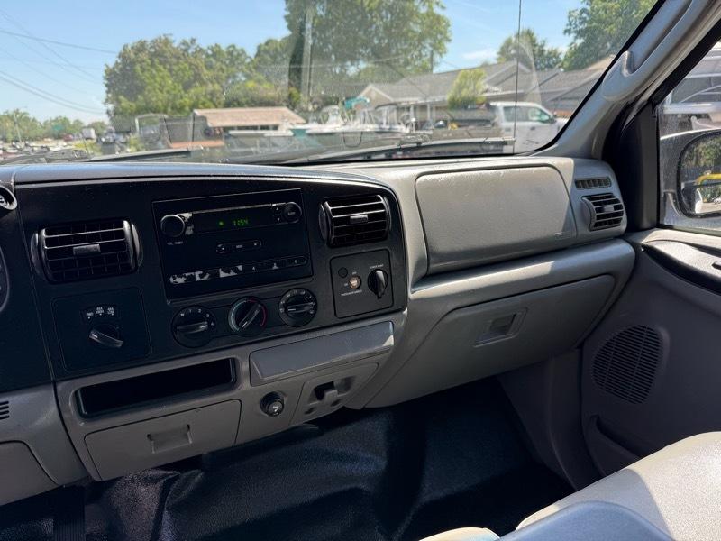 Ford F250 XL Supercab 4WD 2006