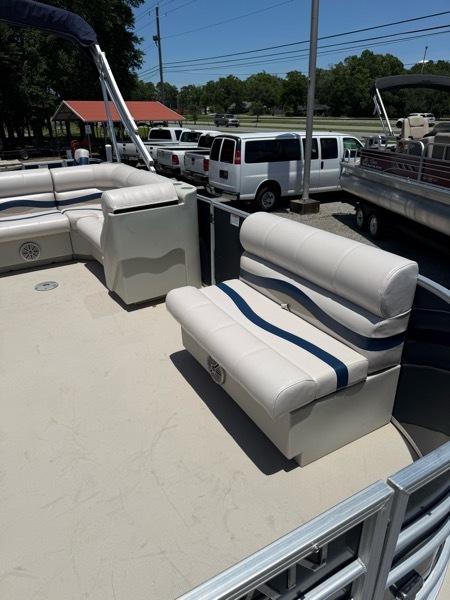 Sylvan 8520 Mirage  2019