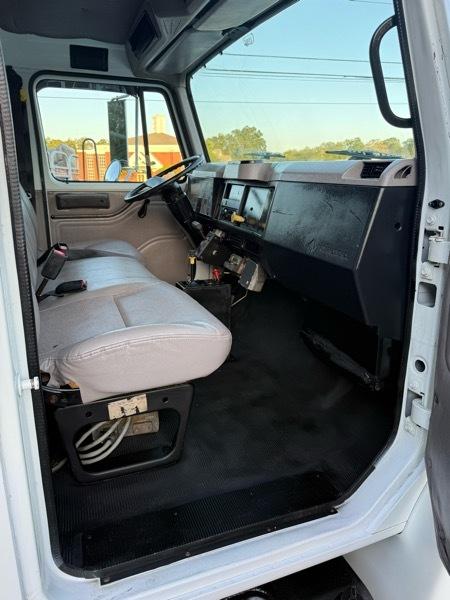 International 4700  1998