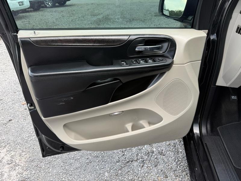 Dodge Grand Caravan SE 2019