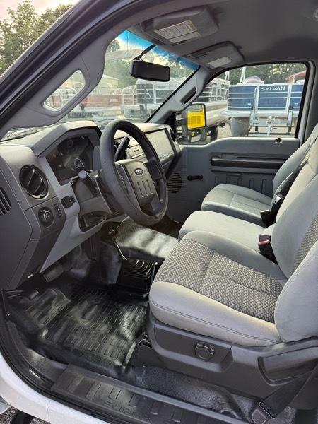 Ford F-450 SD Regular Cab DRW 4WD 2013